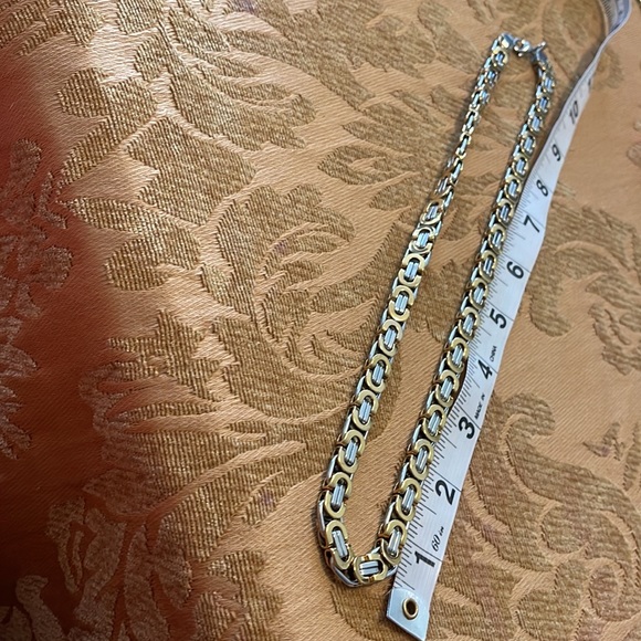 Used necklace - Picture 10 of 11